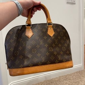 Authentic Louis Vuitton Alma PM Shoulder Bag Tote